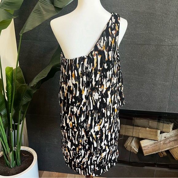 Three Eighty Two One Shoulder Mini Dress - Picture 6 of 9